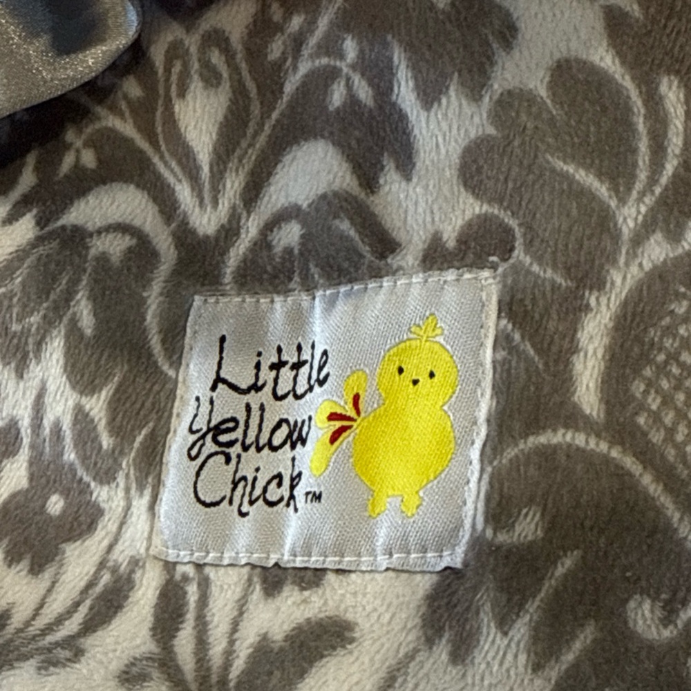 Little Yellow Chick Gray Pink Lovey Blanky Satin Tule Ruffle Edge 17" Square - Picture 2 of 7